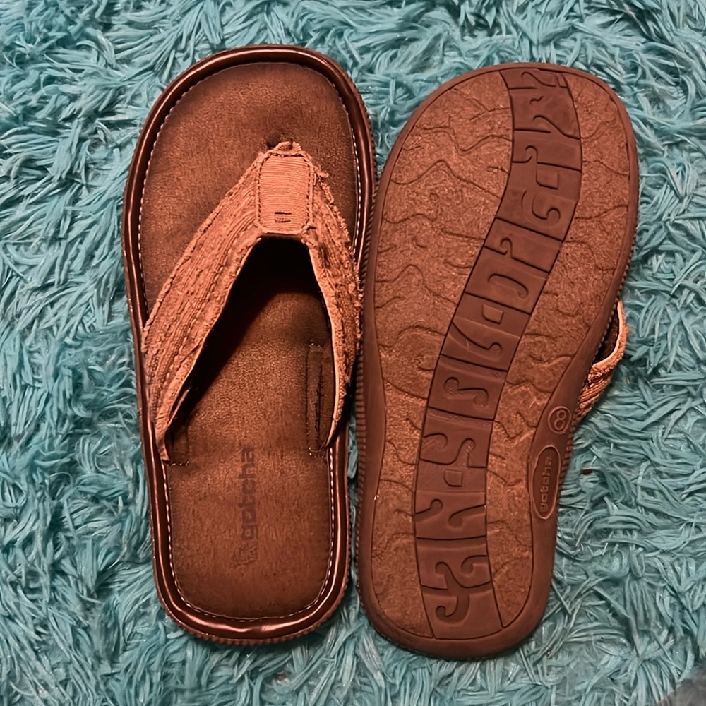 Boys flip flops